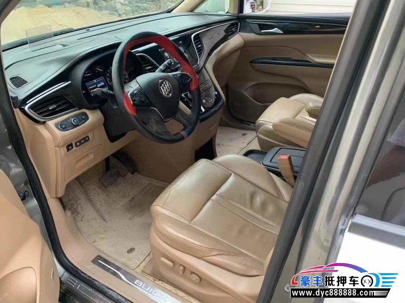 17年别克GL8轿车抵押车出售
