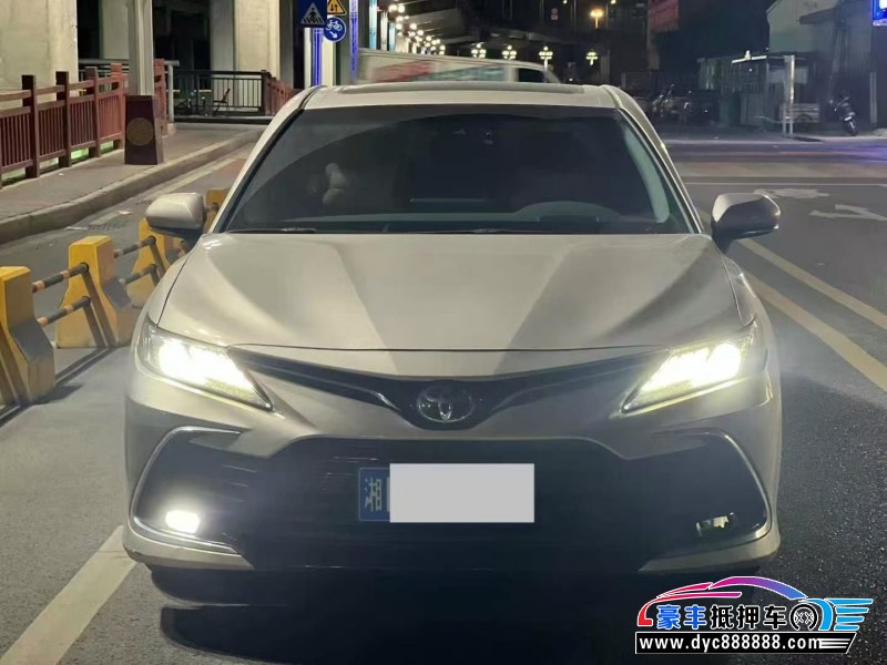 22年丰田凯美瑞轿车抵押车出售