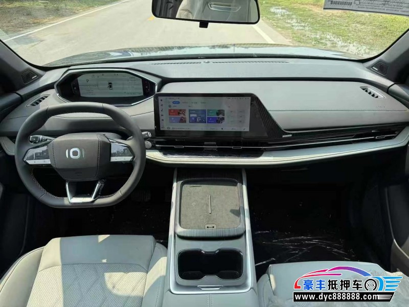 25年长安启源Q05轿车抵押车出售