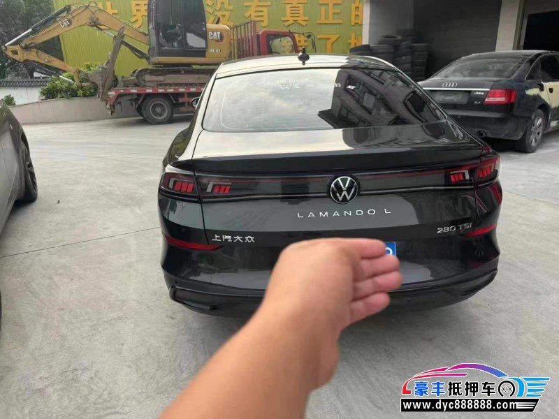 22年大众凌渡轿车抵押车出售