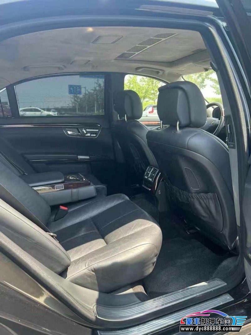 10年奔驰S轿车抵押车出售