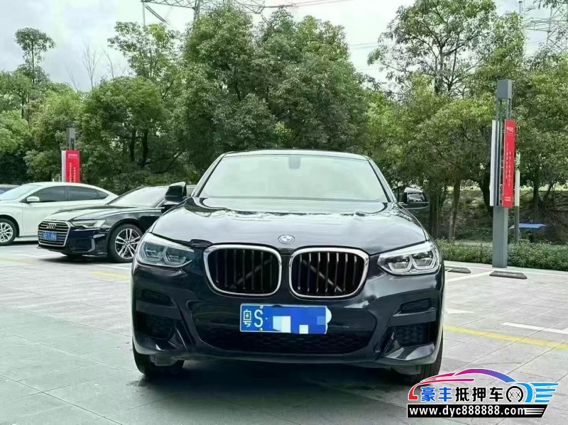 抵押车出售19年宝马X4轿车