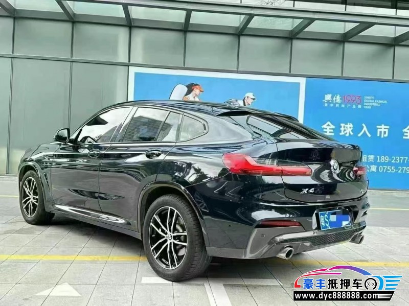 19年宝马X4轿车抵押车出售