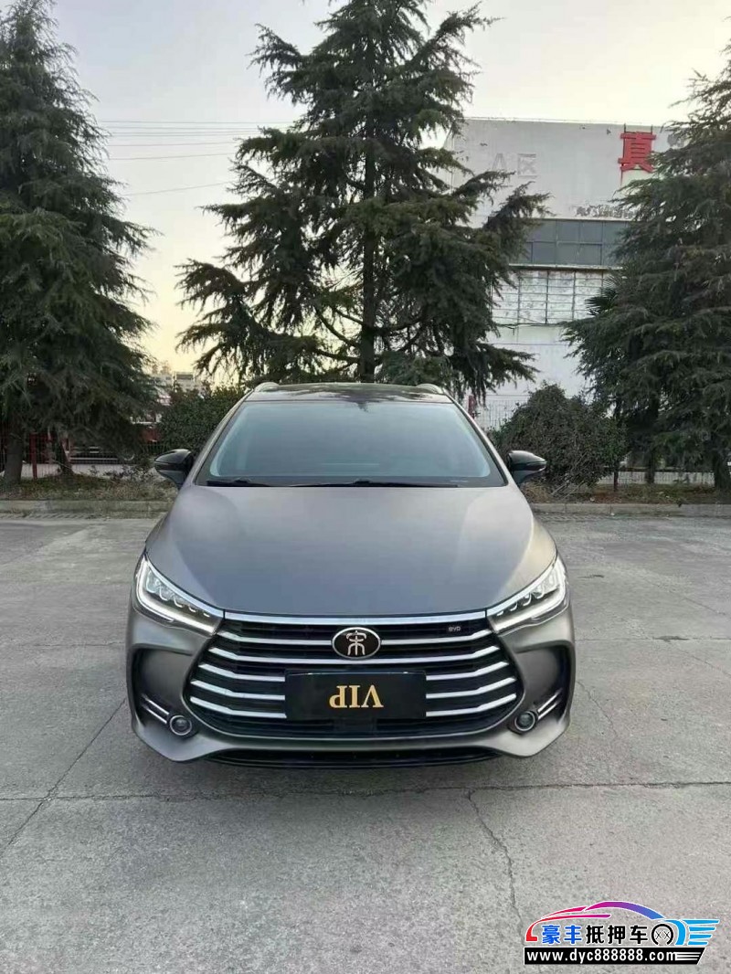 20年比亚迪宋轿车抵押车出售