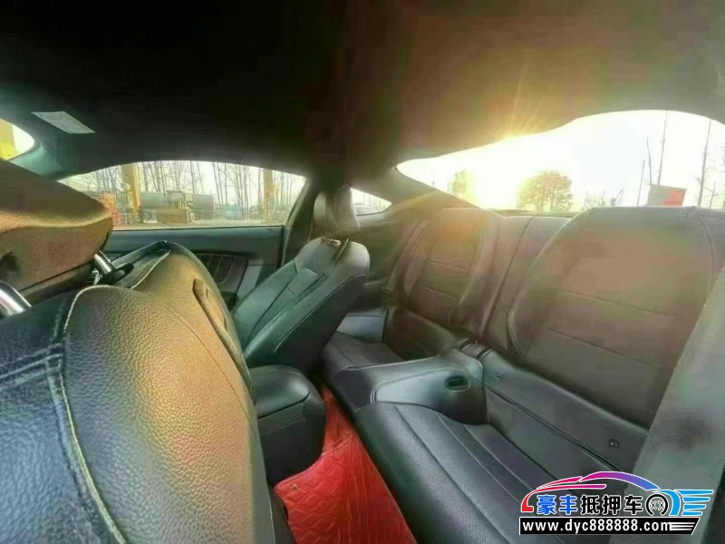 21年福特野马轿车抵押车出售