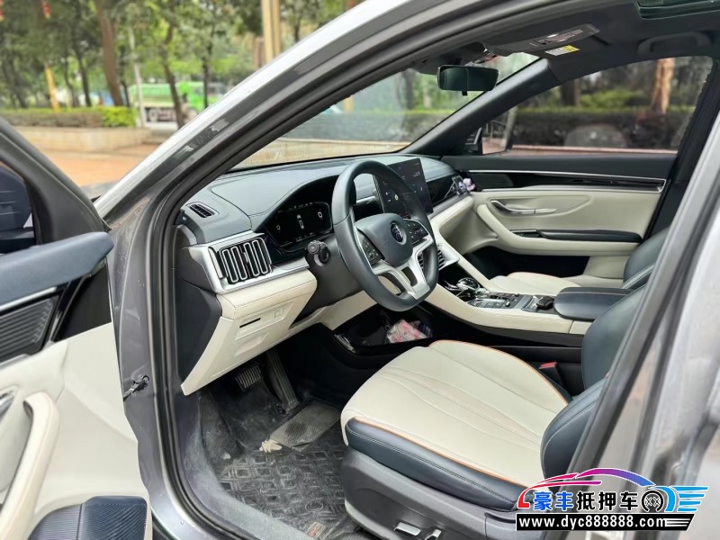 23年比亚迪宋轿车抵押车出售