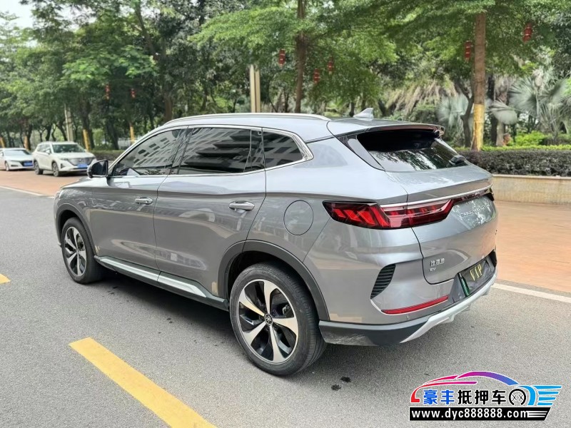 23年比亚迪宋轿车抵押车出售