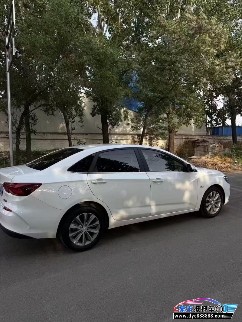 20年雪佛兰科鲁泽轿车抵押车出售