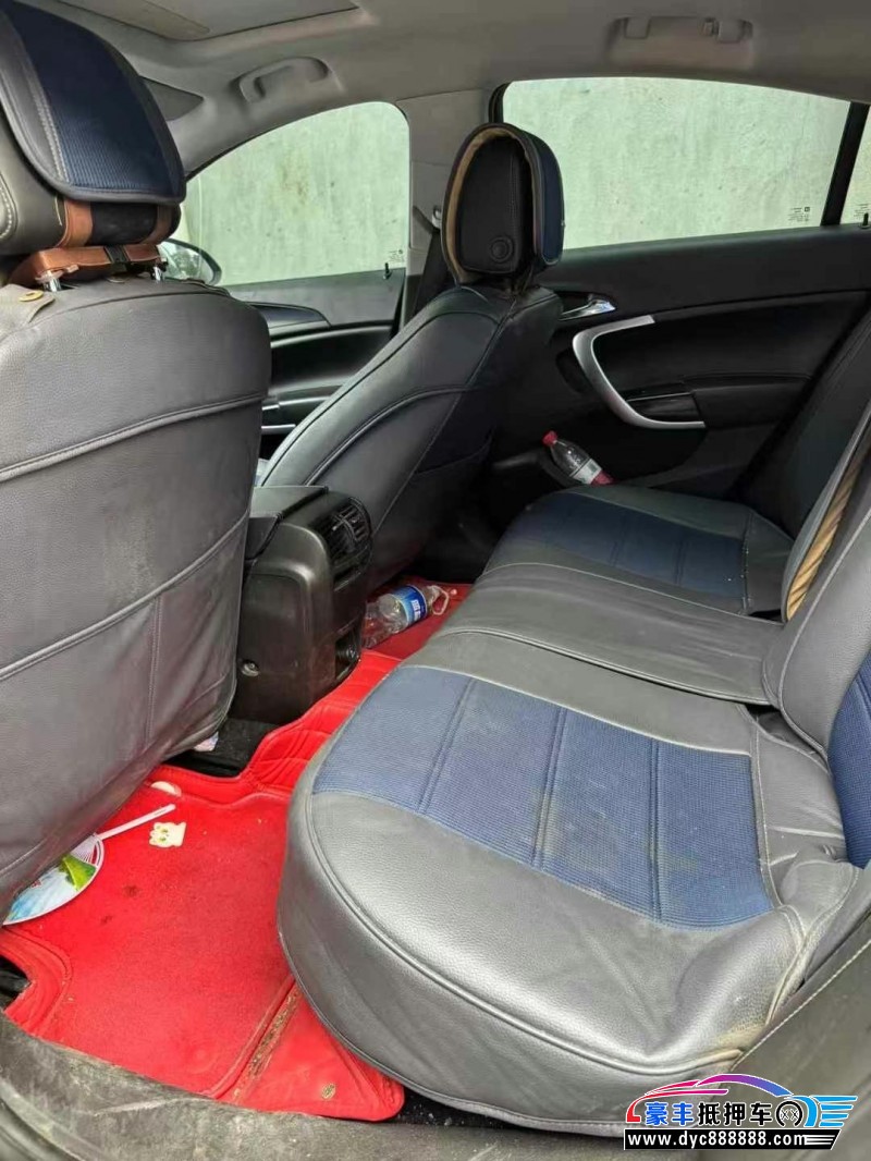 16年别克君威轿车抵押车出售