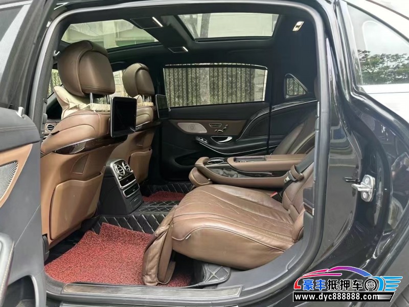 19年奔驰迈巴赫S级轿车抵押车出售