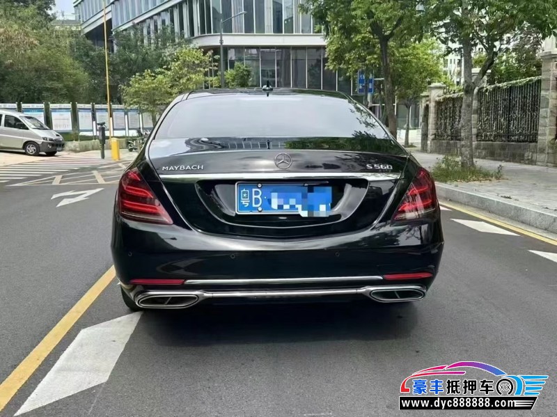 19年奔驰迈巴赫S级轿车抵押车出售