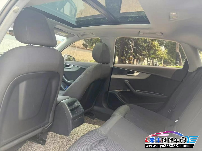 20年奥迪A4轿车抵押车出售