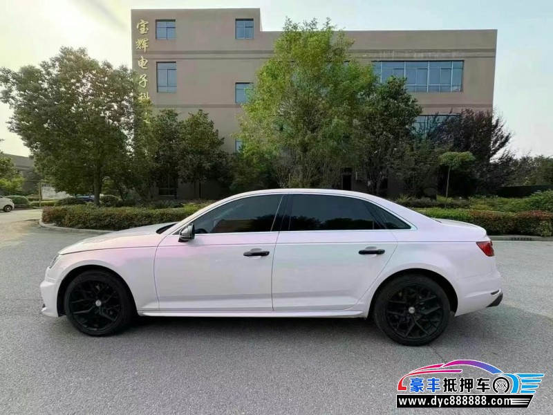 17年奥迪A4轿车抵押车出售