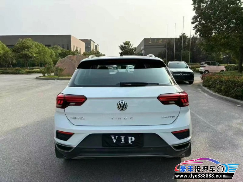 20年大众探歌轿车抵押车出售