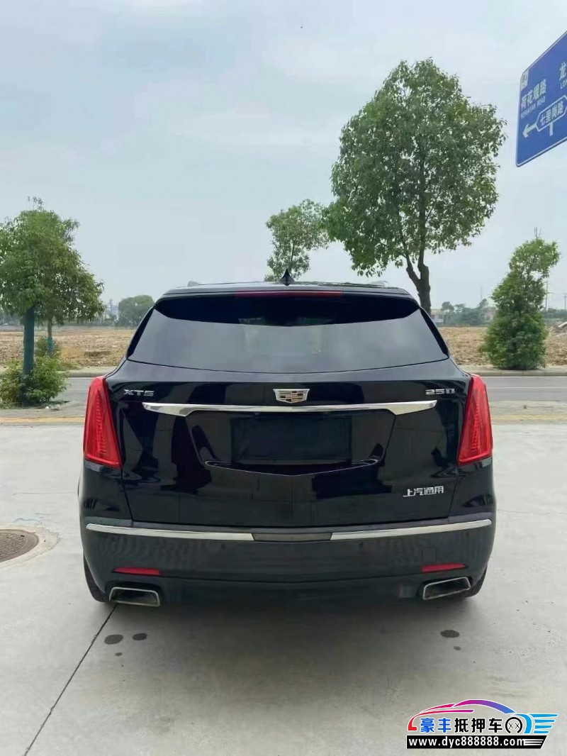 18年凯迪拉克XT5轿车抵押车出售