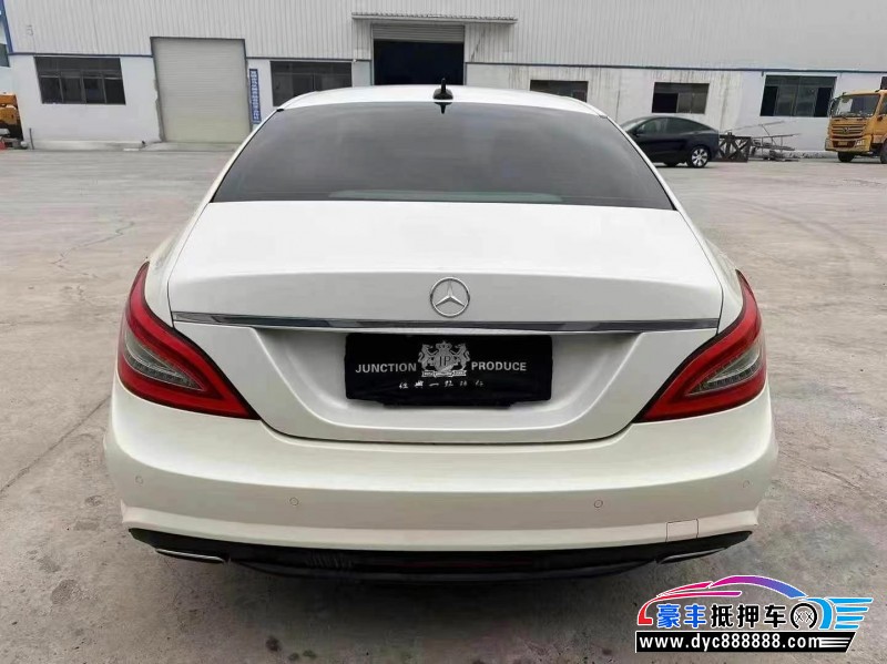 15年奔驰CLS轿车抵押车出售