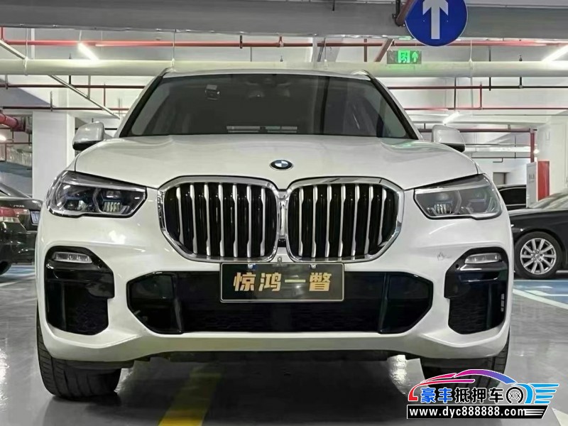 抵押车出售19年宝马X5轿车