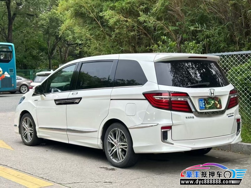 20年本田艾力绅轿车抵押车出售