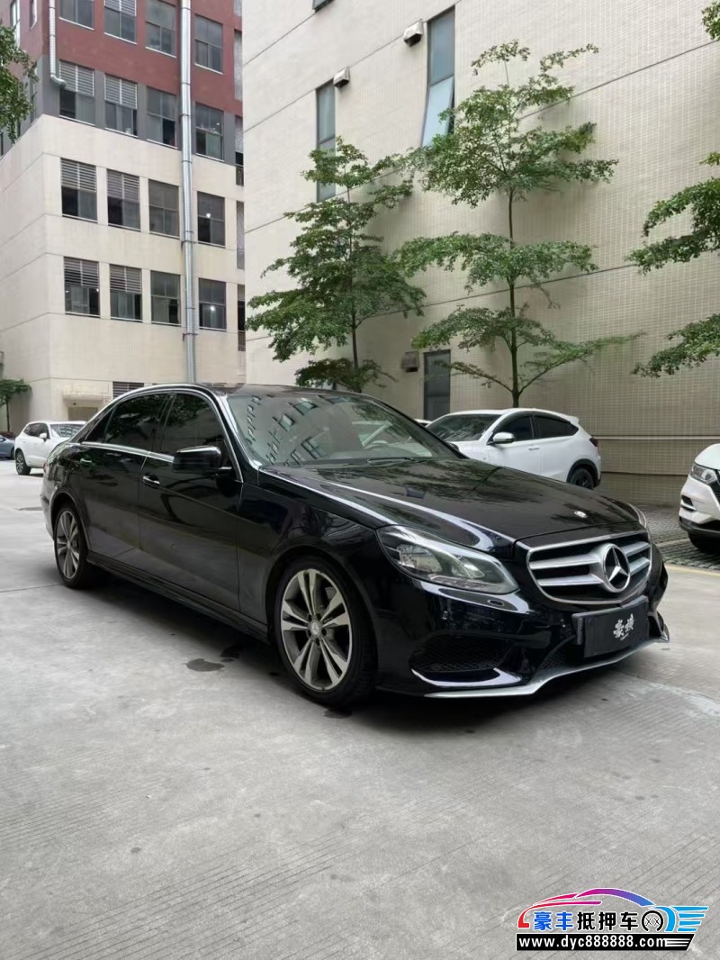 14年奔驰E轿车抵押车出售