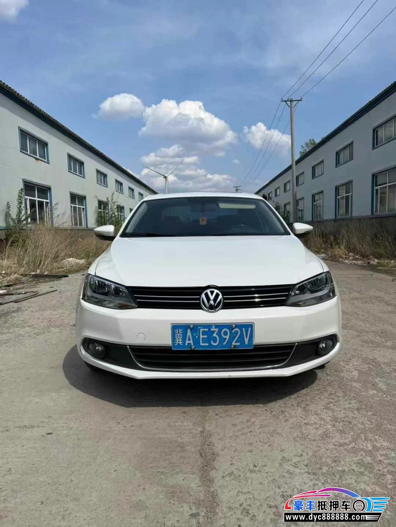 15年大众速腾轿车抵押车出售