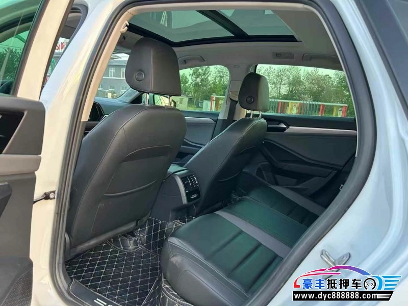 20年大众速腾轿车抵押车出售