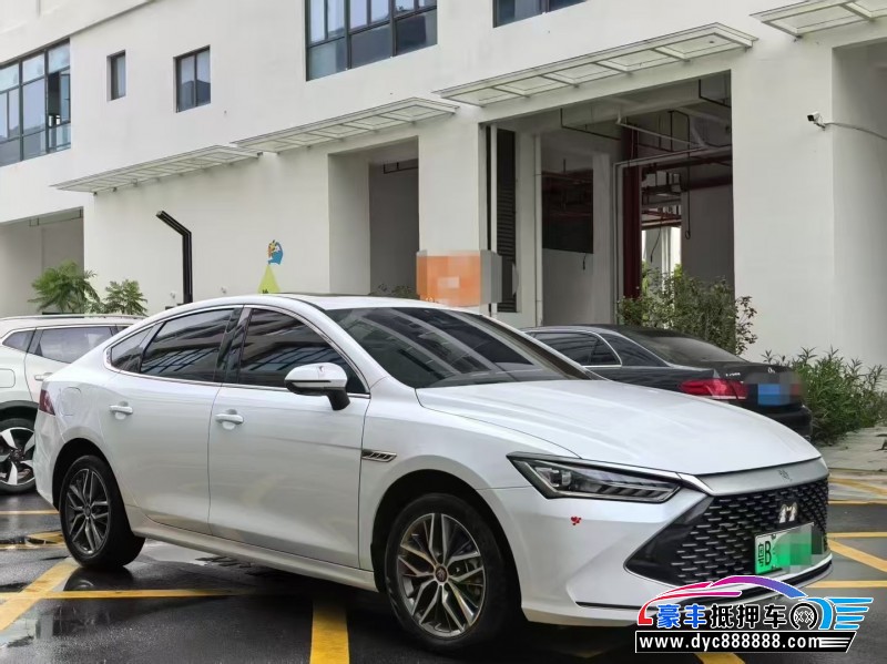 22年比亚迪秦轿车抵押车出售