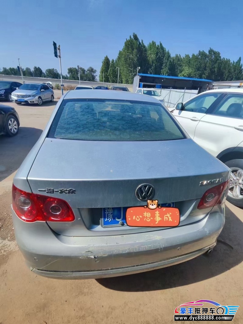 12年大众速腾轿车抵押车出售