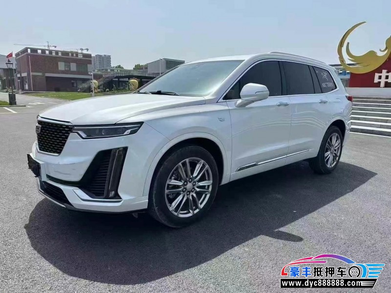 22年凯迪拉克xt6轿车抵押车出售