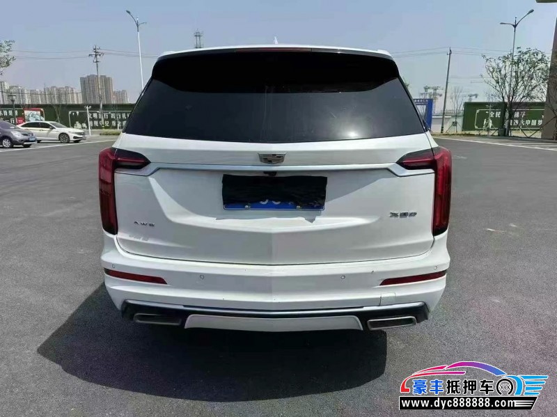 22年凯迪拉克xt6轿车抵押车出售