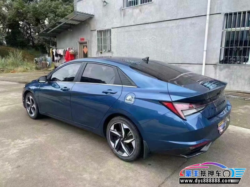 21年现代伊兰特轿车抵押车出售