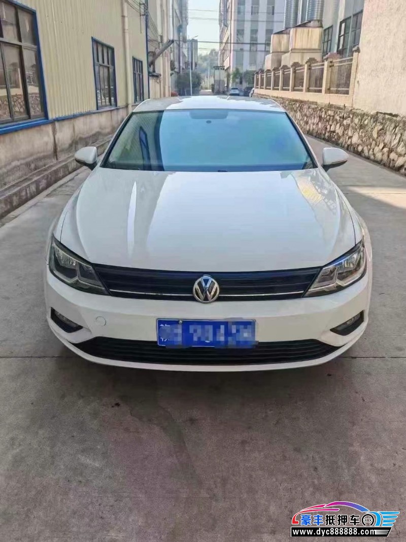 18年大众凌渡轿车抵押车出售