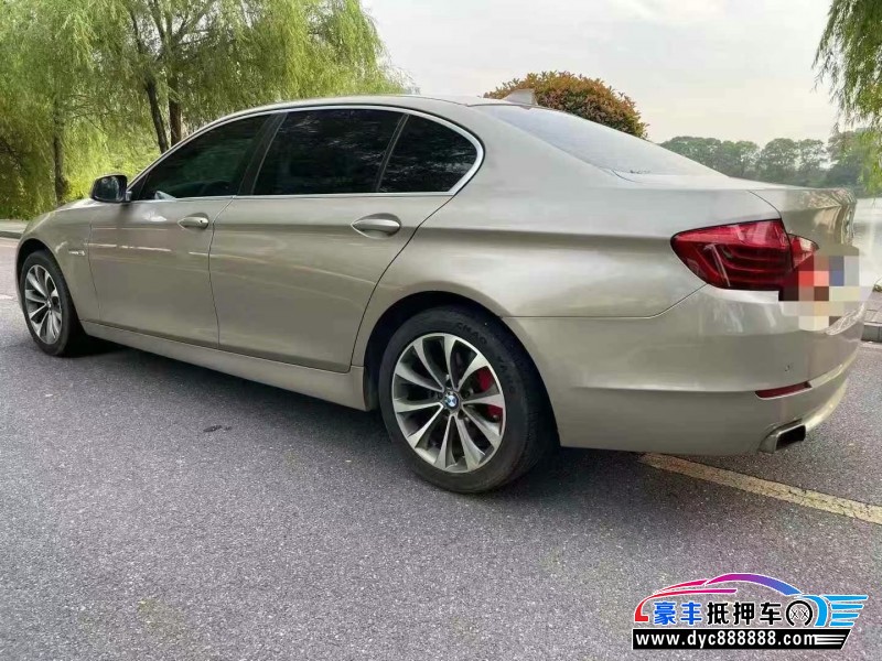 13年宝马5系轿车抵押车出售
