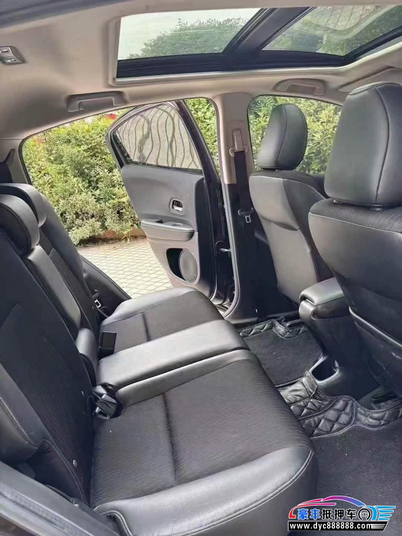 20年本田缤智轿车抵押车出售