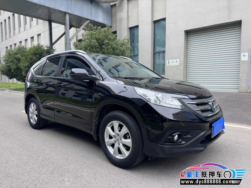 16年本田CR-V轿车抵押车出售