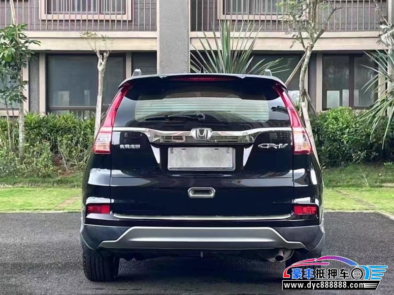 17年本田CR-V轿车抵押车出售