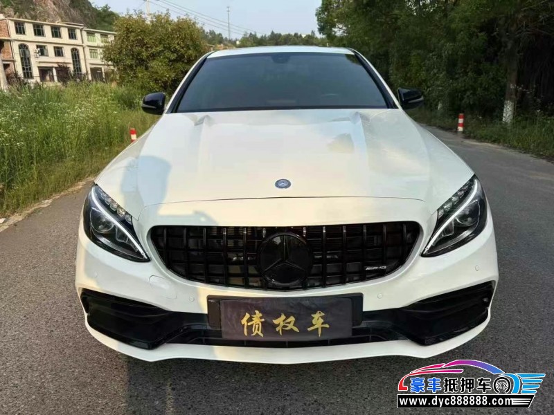 17年奔驰C轿车抵押车出售