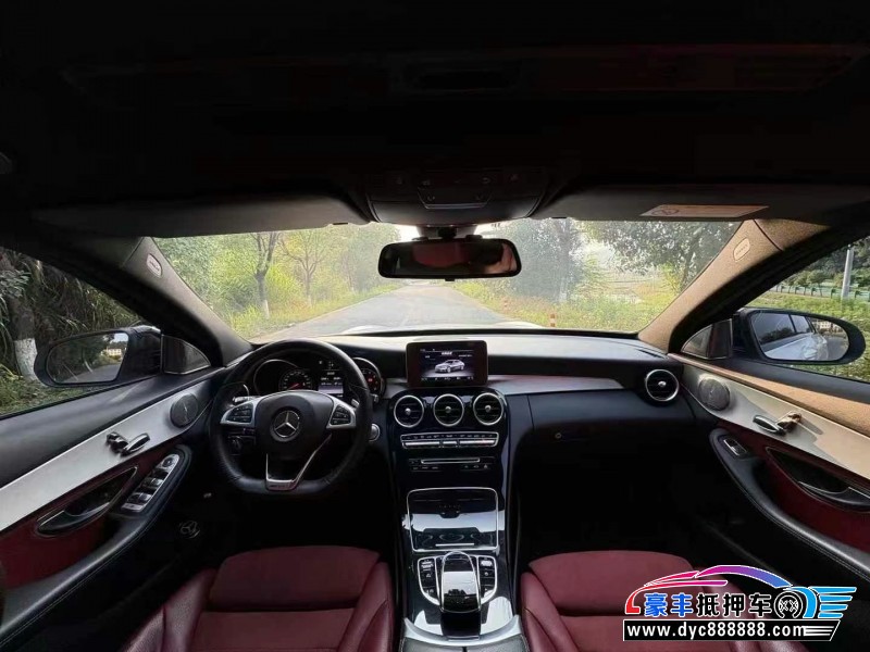 17年奔驰C轿车抵押车出售