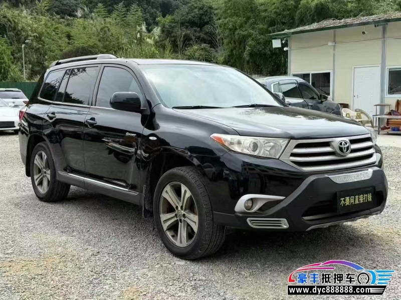 13年丰田汉兰达轿车抵押车出售