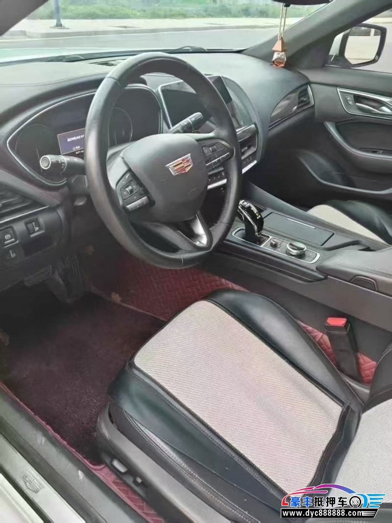 21年凯迪拉克CT5轿车抵押车出售