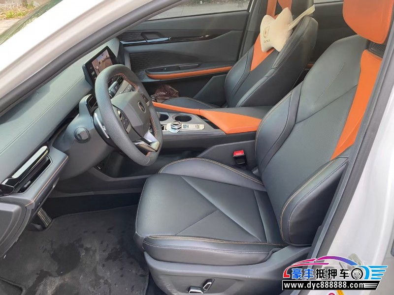 23年长安长安UNI轿车抵押车出售