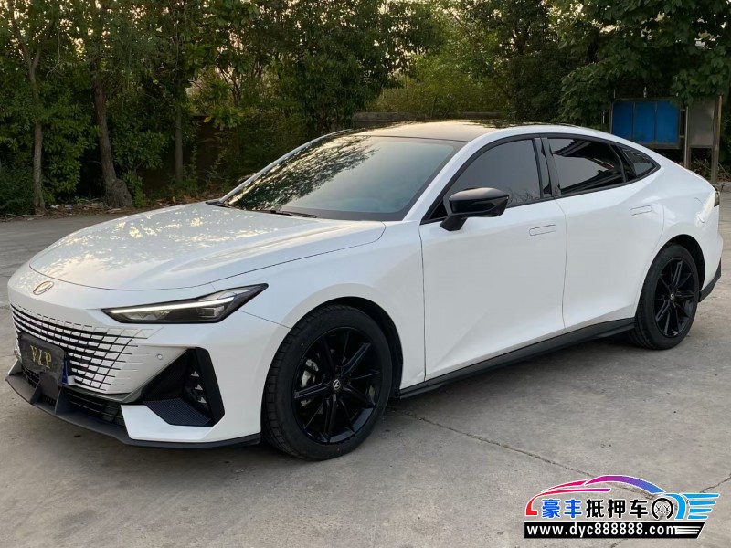 23年长安长安UNI轿车抵押车出售