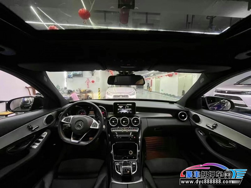 16年奔驰C轿车抵押车出售