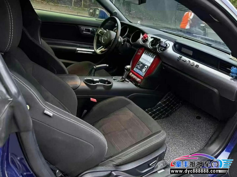 17年福特野马轿车抵押车出售