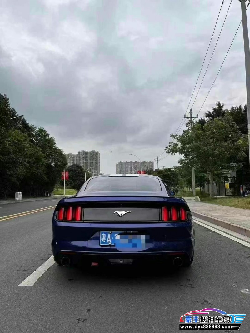 17年福特野马轿车抵押车出售