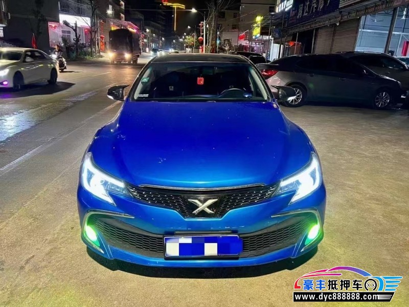 12年丰田锐志轿车抵押车出售