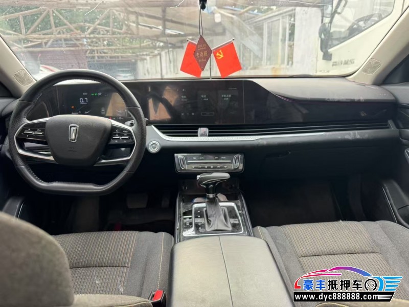 22年奔腾B70轿车抵押车出售