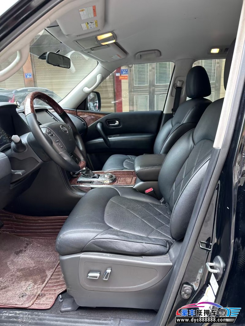 19年日产途乐SUV抵押车出售