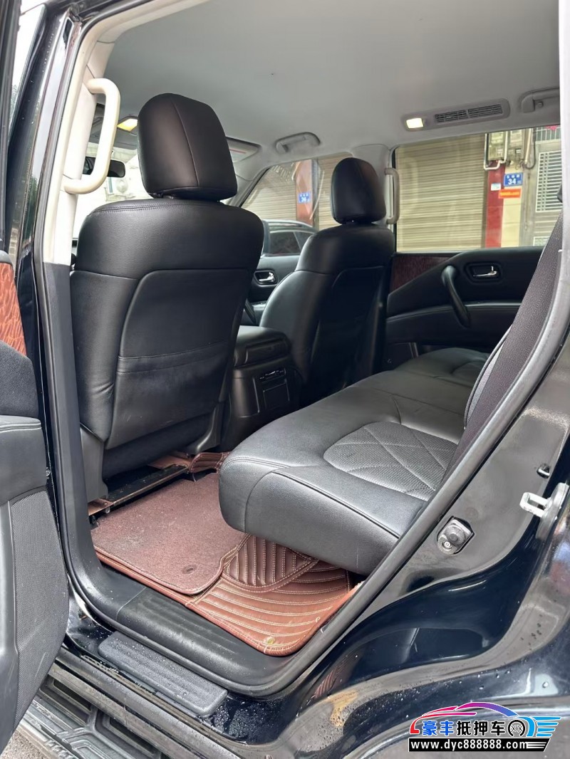 19年日产途乐SUV抵押车出售