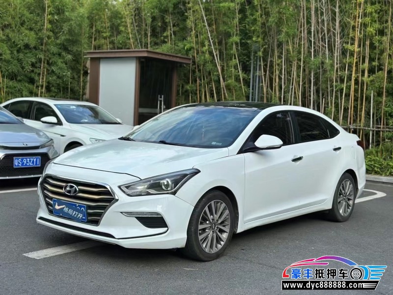 17年现代名图轿车抵押车出售