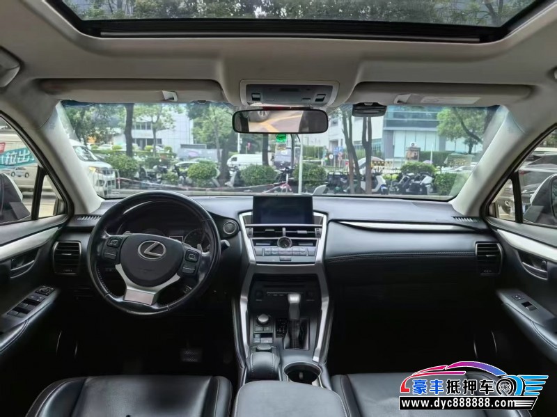 16年雷克萨斯NX轿车抵押车出售